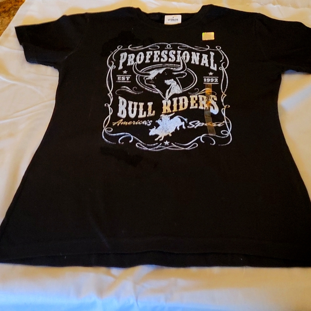 PBR Professional Bull Riders tshirt M